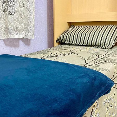 Habitacion Barato En Piso Familiar Compartido El Centro De La Ciudad Cerca De La Estacion De Autobuses Tarragona Zewnętrze zdjęcie